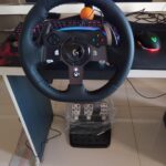 G920 Logitech Volante Driving Force para Xbox Series X|S, Xbox One e PC photo review